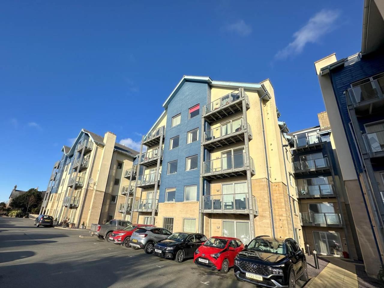 Parc Y Bryn Serviced Apartments อาเบอรีสวิท ภายนอก รูปภาพ