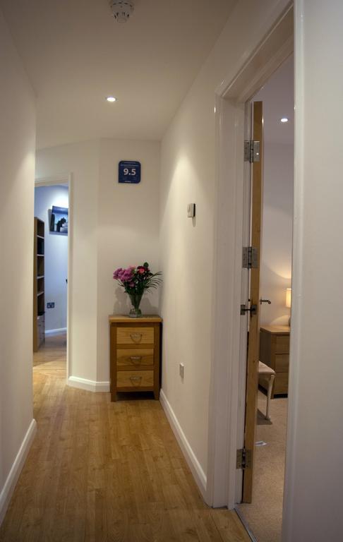 Parc Y Bryn Serviced Apartments อาเบอรีสวิท ภายนอก รูปภาพ
