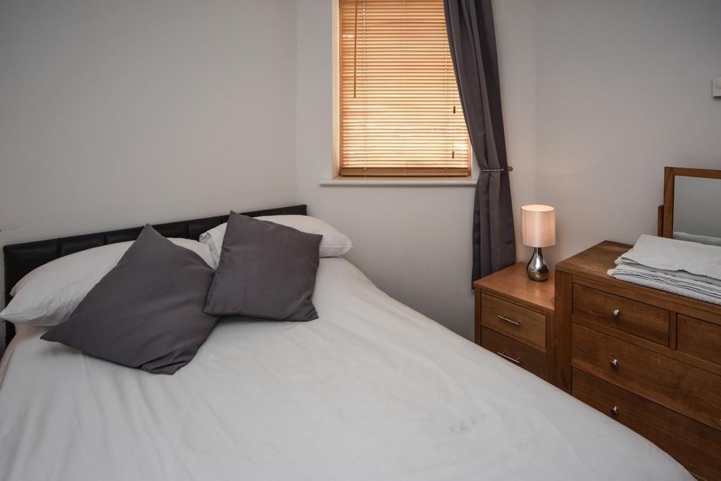 Parc Y Bryn Serviced Apartments อาเบอรีสวิท ภายนอก รูปภาพ